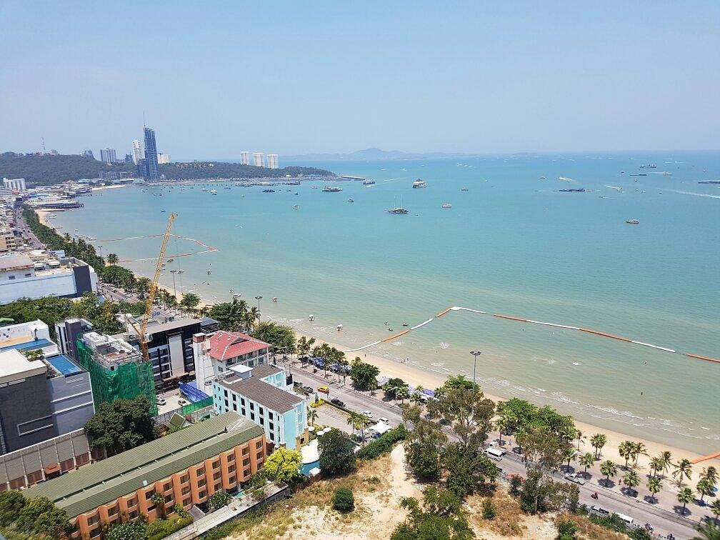 สองแถวพัทยา 10 บาท ชมวิวหาด